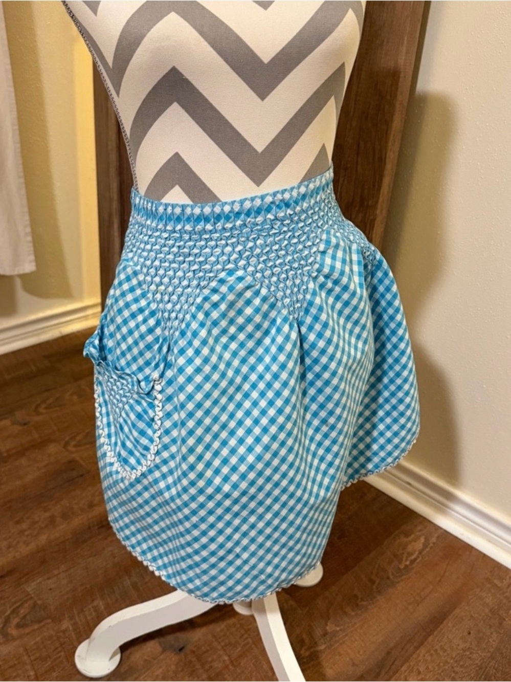 Vintage Blue Gingham Smocked Half Apron Tie Waist Pocket Cottagecore Prairie 50s